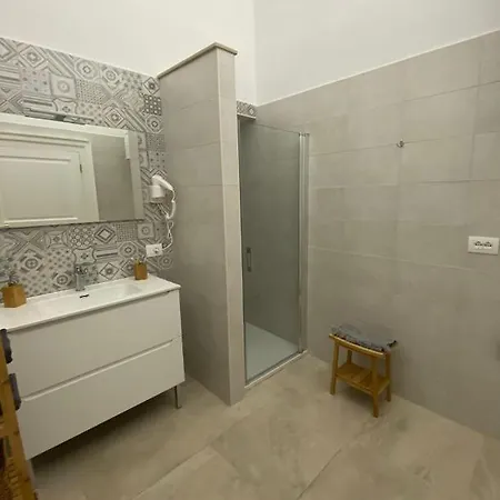 M.mansion Bed and Breakfast